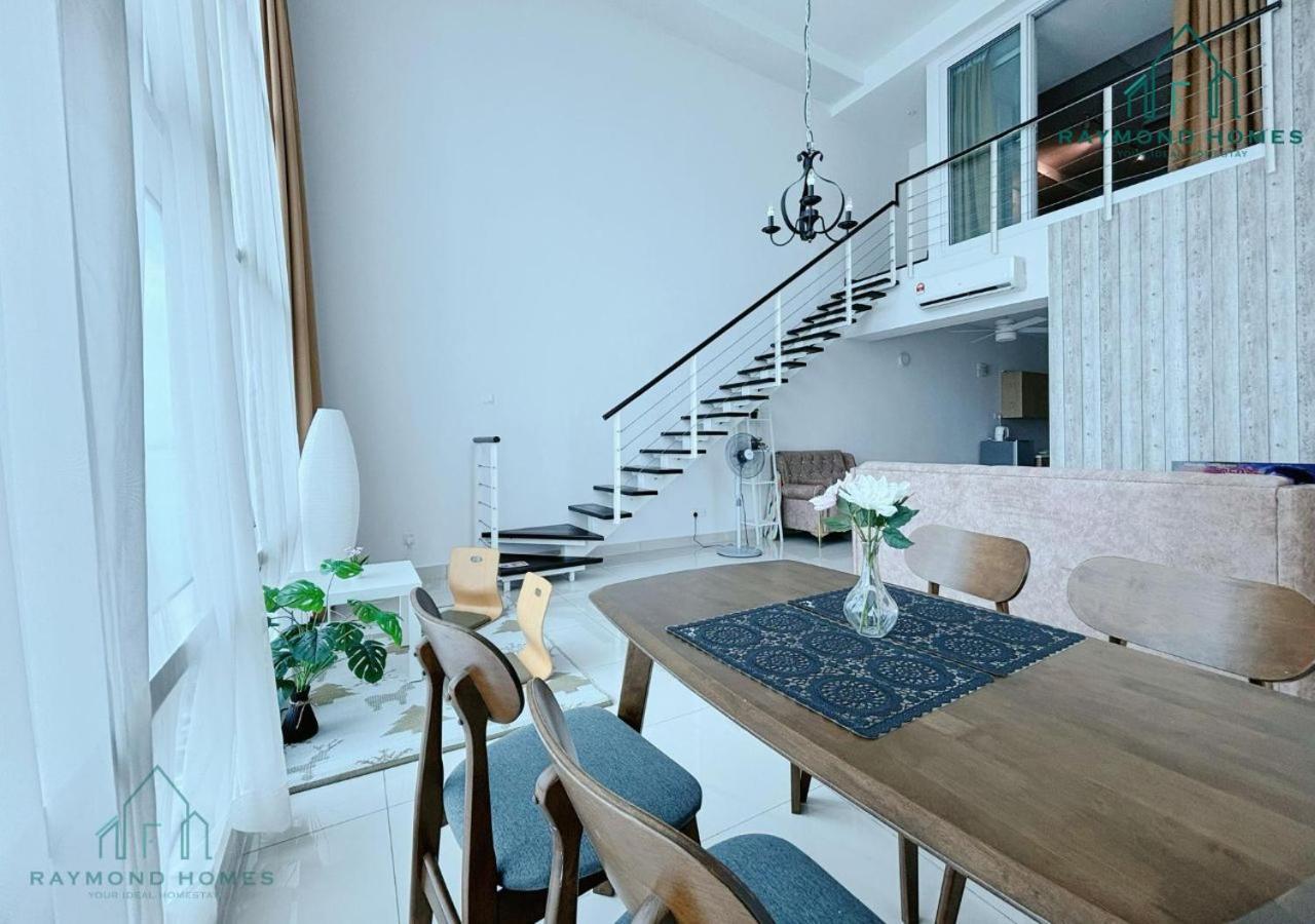 Maritime Sea View Duplex *