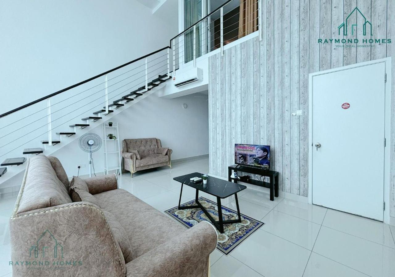 Maritime Sea View Duplex Apartment George Town